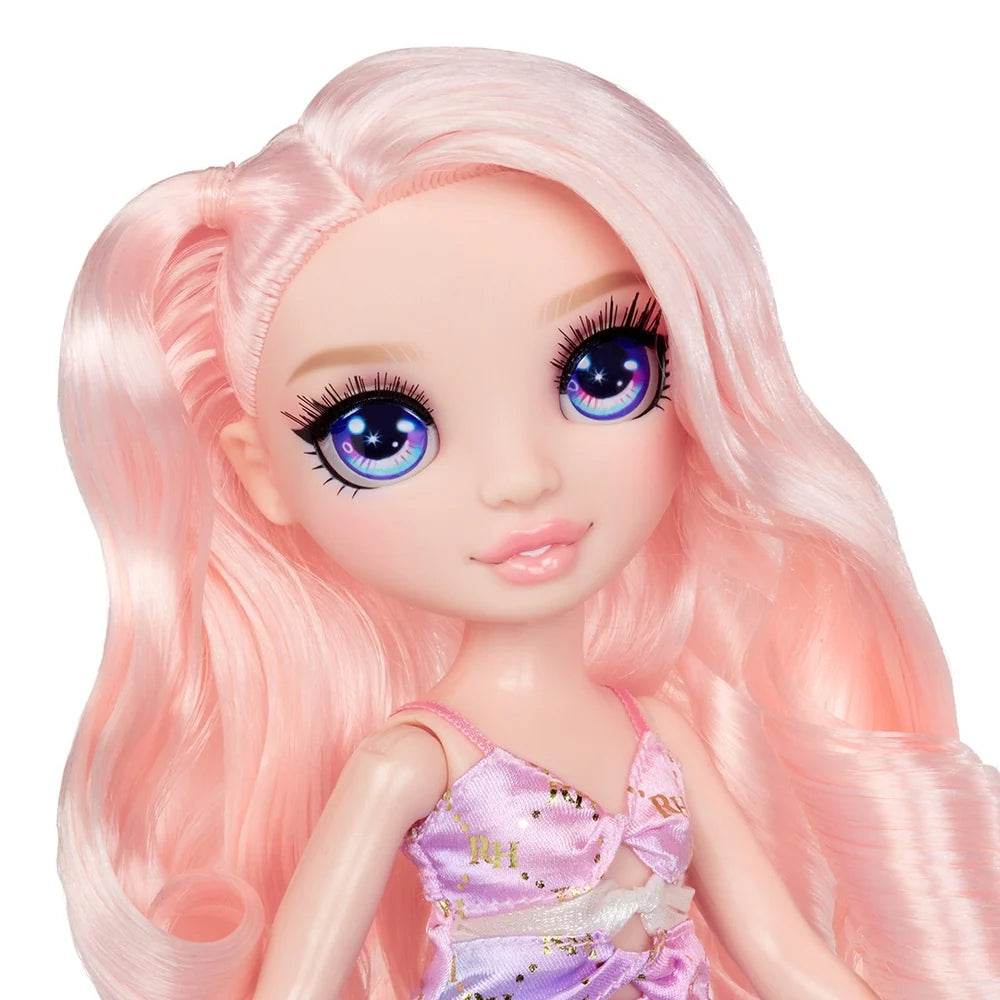 Rainbow High - My Fashion Style - Bella Parker