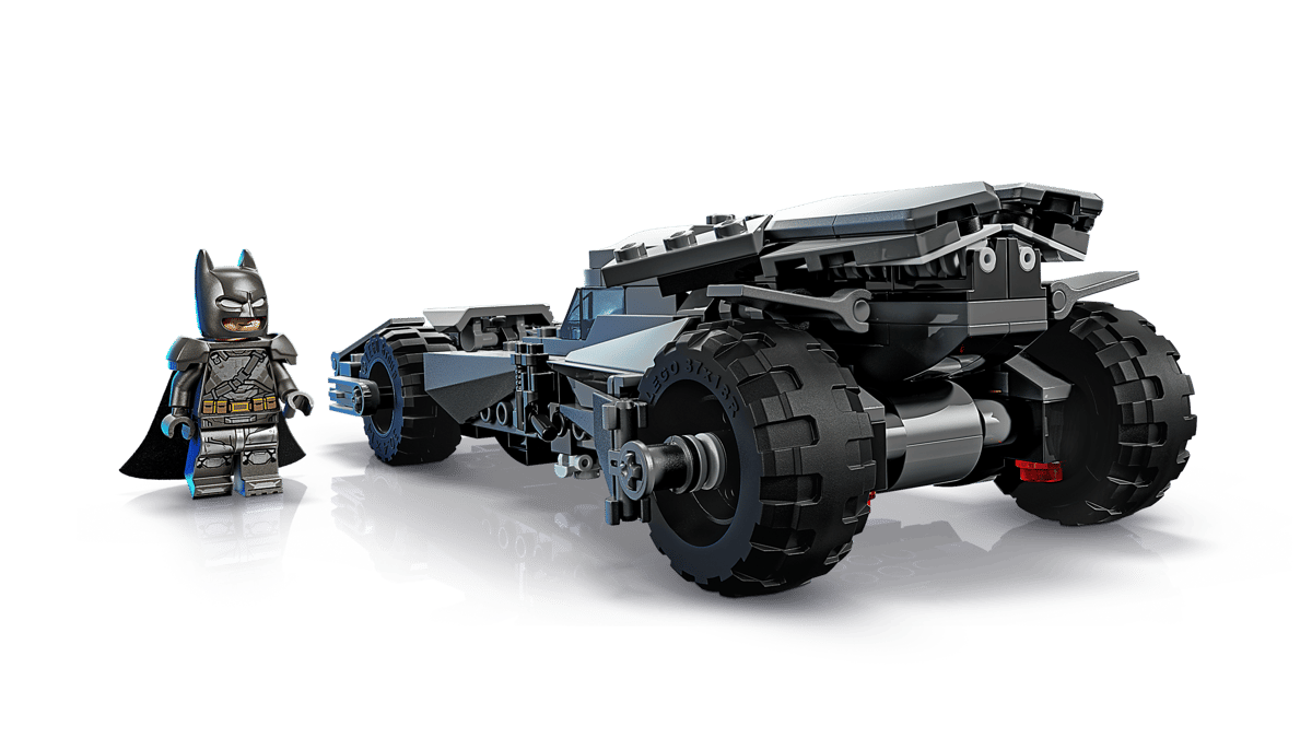LEGO DC - Batman v Superman Batmobile 76331